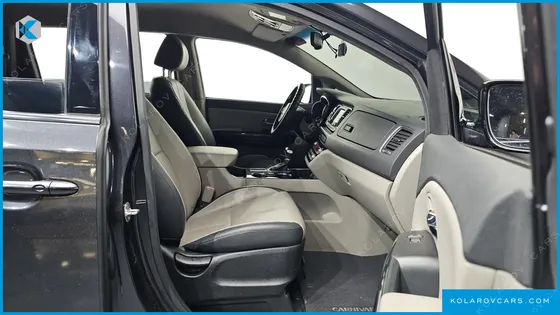 KIA CARNIVAL 8-SEATER EXPORT