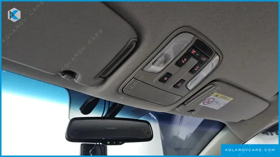 KIA CARNIVAL 8-SEATER EXPORT