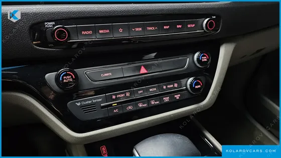 KIA CARNIVAL 9-SEATER NOBLESSE SPECIAL