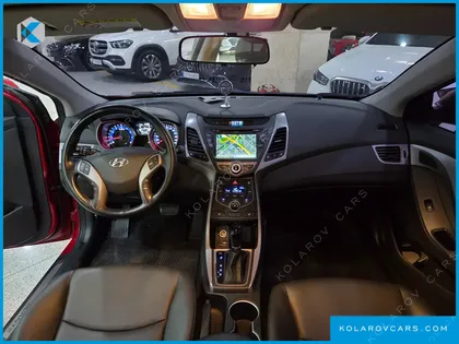 HYUNDAI ELANTRA (AVANTE) 1.6 GDI SMART