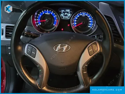 HYUNDAI ELANTRA (AVANTE) 1.6 GDI SMART