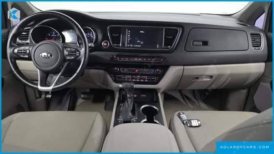 KIA CARNIVAL 9-SEATER LUXURY