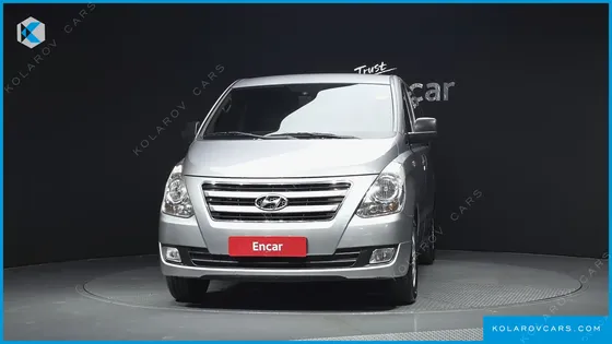 HYUNDAI STAREX 3-SEATER VAN