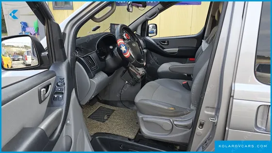 HYUNDAI STAREX CAMPING CAR