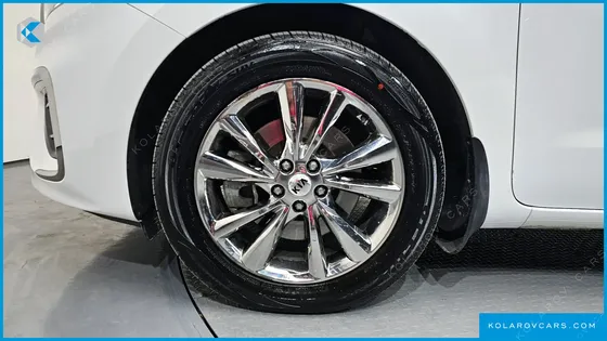 KIA CARNIVAL 9-SEATER PRSTIGE
