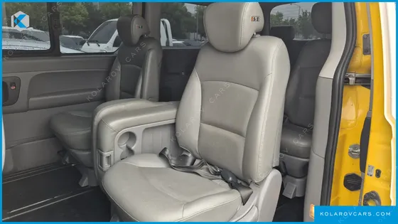 HYUNDAI STAREX 4WD 12-SEATER WAGON