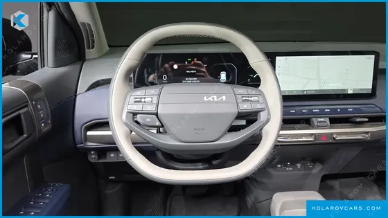 KIA EV3 STANDARD 2WD