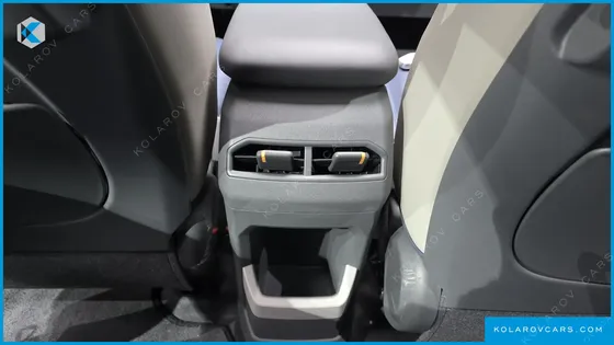 KIA EV3 STANDARD 2WD