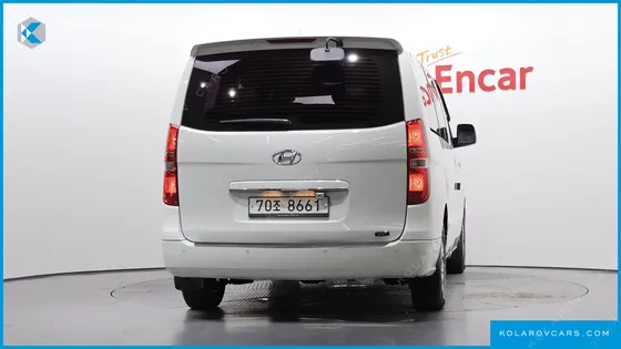 HYUNDAI STAREX 11-SEATER WAGON