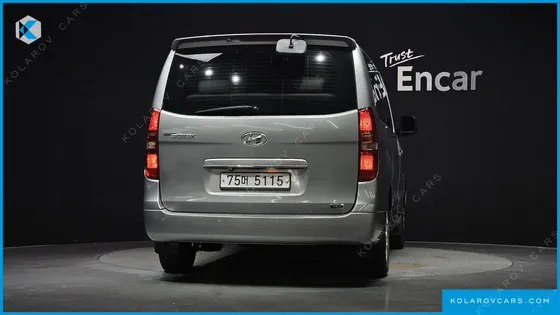 HYUNDAI STAREX 12-SEATER LPI WAGON