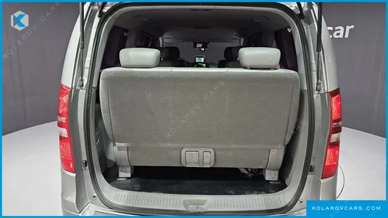 HYUNDAI STAREX 12-SEATER LPI WAGON