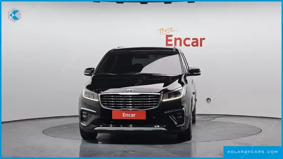 KIA CARNIVAL 9-SEATER LUXURY