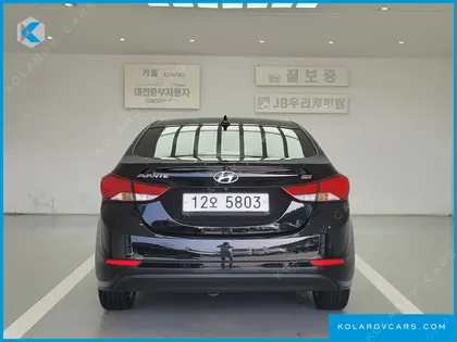 HYUNDAI ELANTRA (AVANTE) 1.6 GDI SMART
