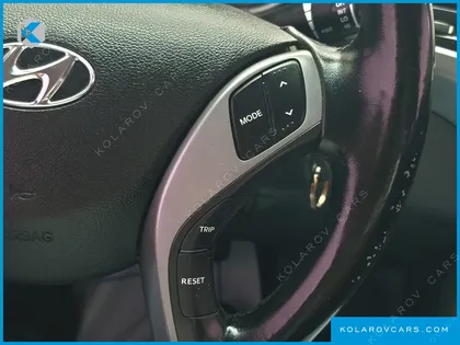 HYUNDAI ELANTRA (AVANTE) 1.6 GDI SMART
