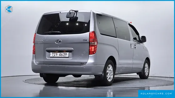 HYUNDAI STAREX 12-SEATER WAGON