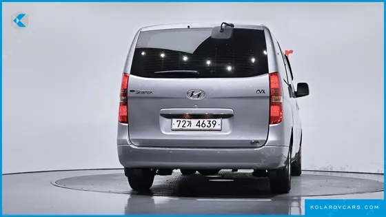 HYUNDAI STAREX 12-SEATER WAGON