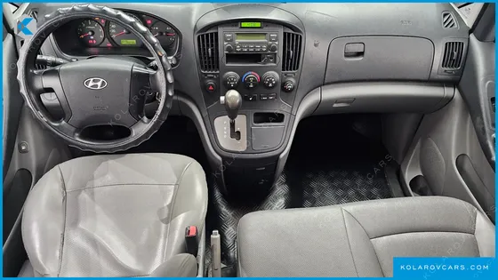 HYUNDAI STAREX 12-SEATER WAGON
