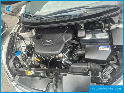 HYUNDAI ELANTRA (AVANTE) 1.6 GDI MODERN