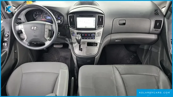HYUNDAI STAREX GUARD CAR OF CHILDREN