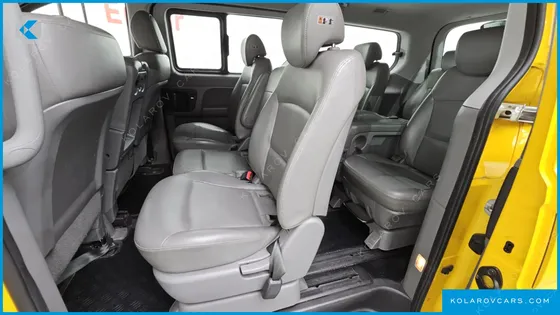 HYUNDAI STAREX GUARD CAR OF CHILDREN