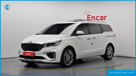 KIA CARNIVAL 9-SEATER LUXURY