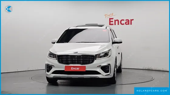KIA CARNIVAL 9-SEATER LUXURY