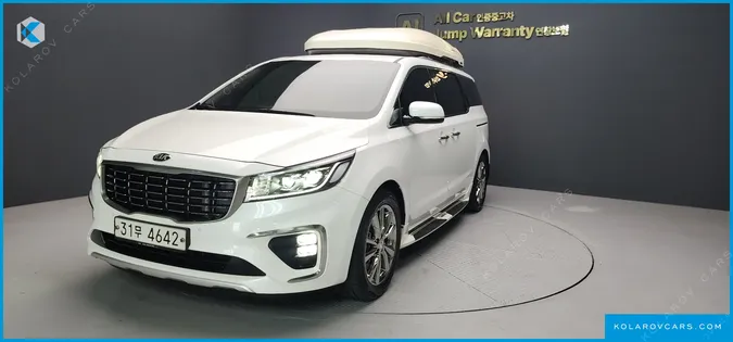 KIA CARNIVAL 7-SEATER LIMOUSINE