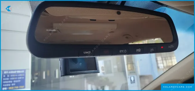 KIA CARNIVAL 7-SEATER LIMOUSINE