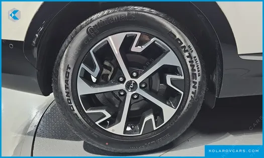 KIA SPORTAGE SIGNATURE 2WD