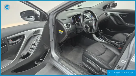 HYUNDAI ELANTRA (AVANTE) 1.6 GDI SMART