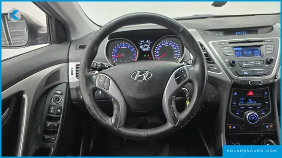 HYUNDAI ELANTRA (AVANTE) 1.6 GDI SMART