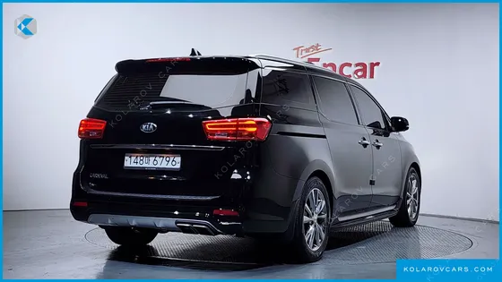 KIA CARNIVAL GASOLINE 9-SEATER NOBLESSE SPECIAL