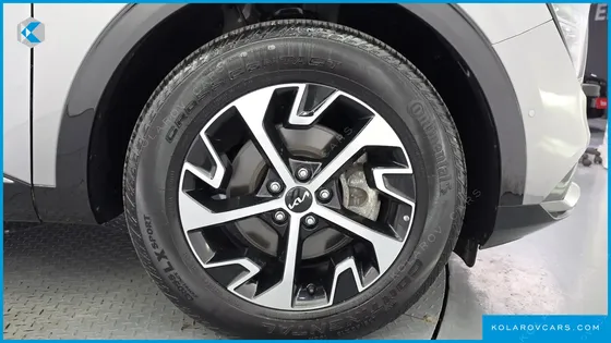 KIA SPORTAGE SIGNATURE 4WD