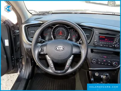 KIA K5 2.0 DELUXE