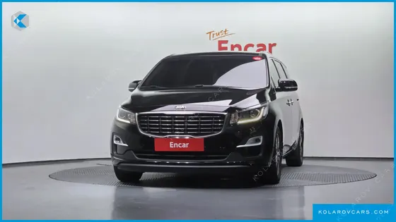 KIA CARNIVAL GASOLINE 11-SEATER PRESTIGE