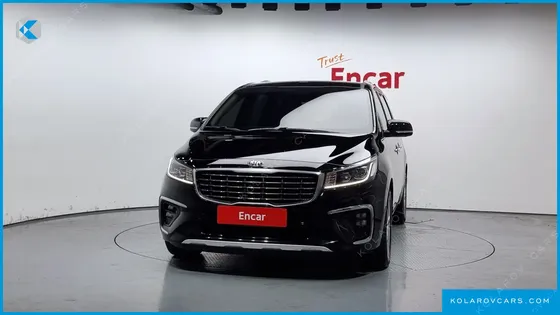 KIA CARNIVAL 7-SEATER LIMOUSINE