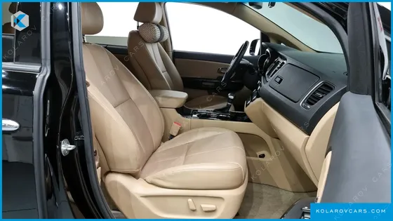 KIA CARNIVAL 7-SEATER LIMOUSINE