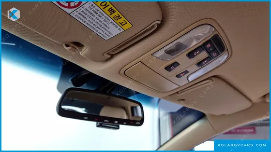 KIA CARNIVAL 7-SEATER LIMOUSINE