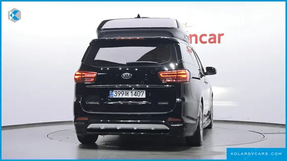 KIA CARNIVAL GASOLINE 9-SEATER HI-LIMOUSINE