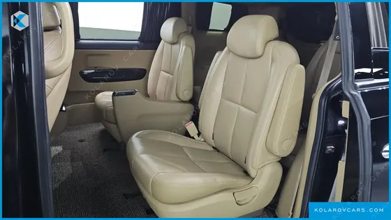 KIA CARNIVAL GASOLINE 9-SEATER HI-LIMOUSINE