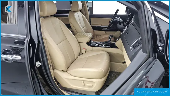 KIA CARNIVAL GASOLINE 9-SEATER HI-LIMOUSINE