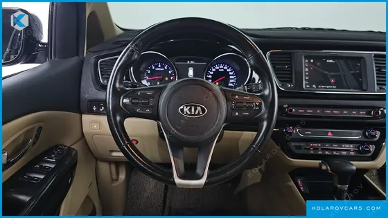 KIA CARNIVAL GASOLINE 9-SEATER HI-LIMOUSINE