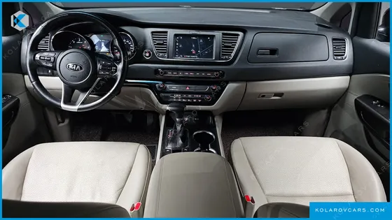 KIA CARNIVAL 9-SEATER LUXURY