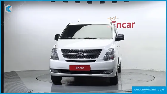 HYUNDAI STAREX 3-SEATER VAN