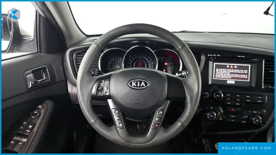 KIA K5 2.0 DELUXE