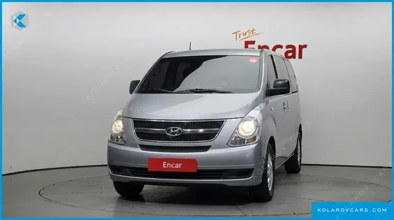 HYUNDAI STAREX 3-SEATER VAN