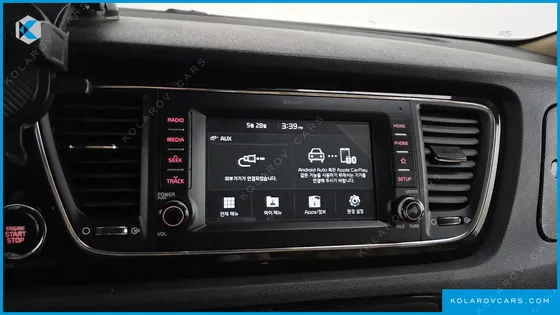 KIA CARNIVAL 7-SEATER LIMOUSINE