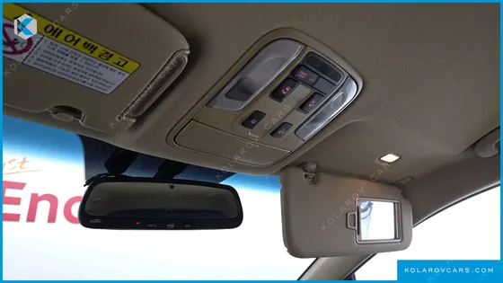 KIA CARNIVAL 7-SEATER LIMOUSINE