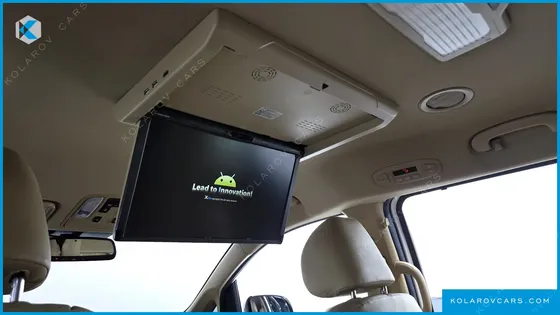 KIA CARNIVAL 7-SEATER LIMOUSINE