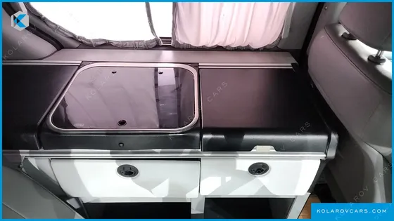 HYUNDAI STAREX 4WD CAMPING CAR
